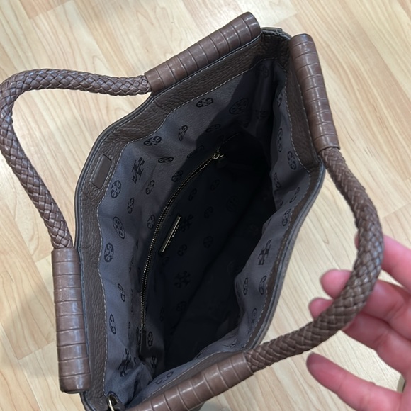 Tory Burch Brown Shoulder Bag - Picture 4 of 10